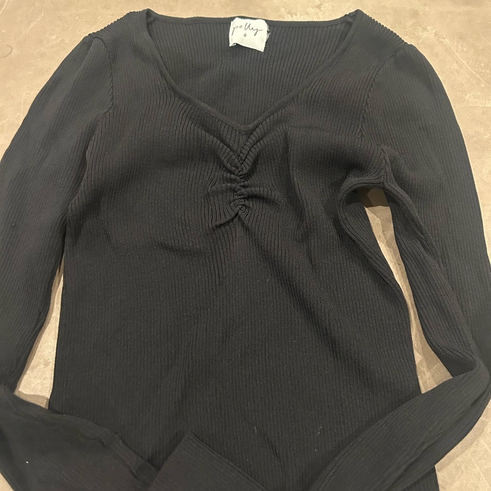 Black Ribbed V-Neck Top